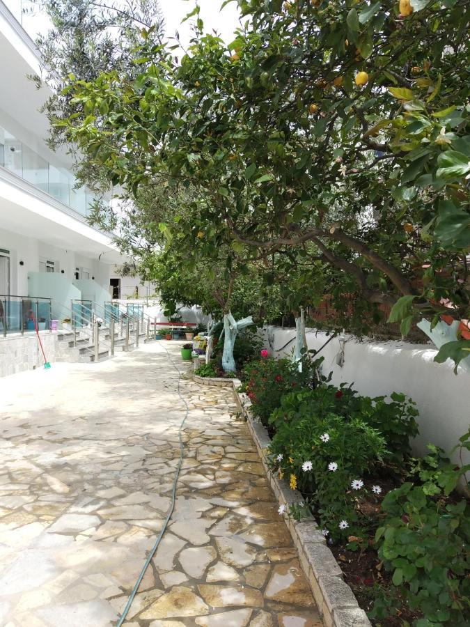 Apartments Margarita Ksamil Exterior photo