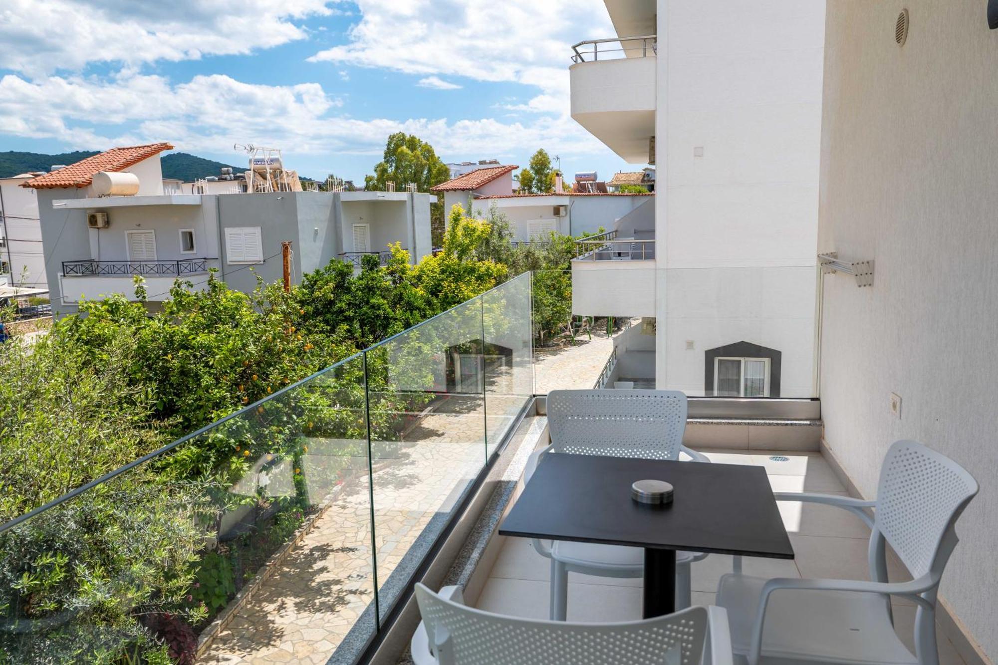 Apartments Margarita Ksamil Exterior photo