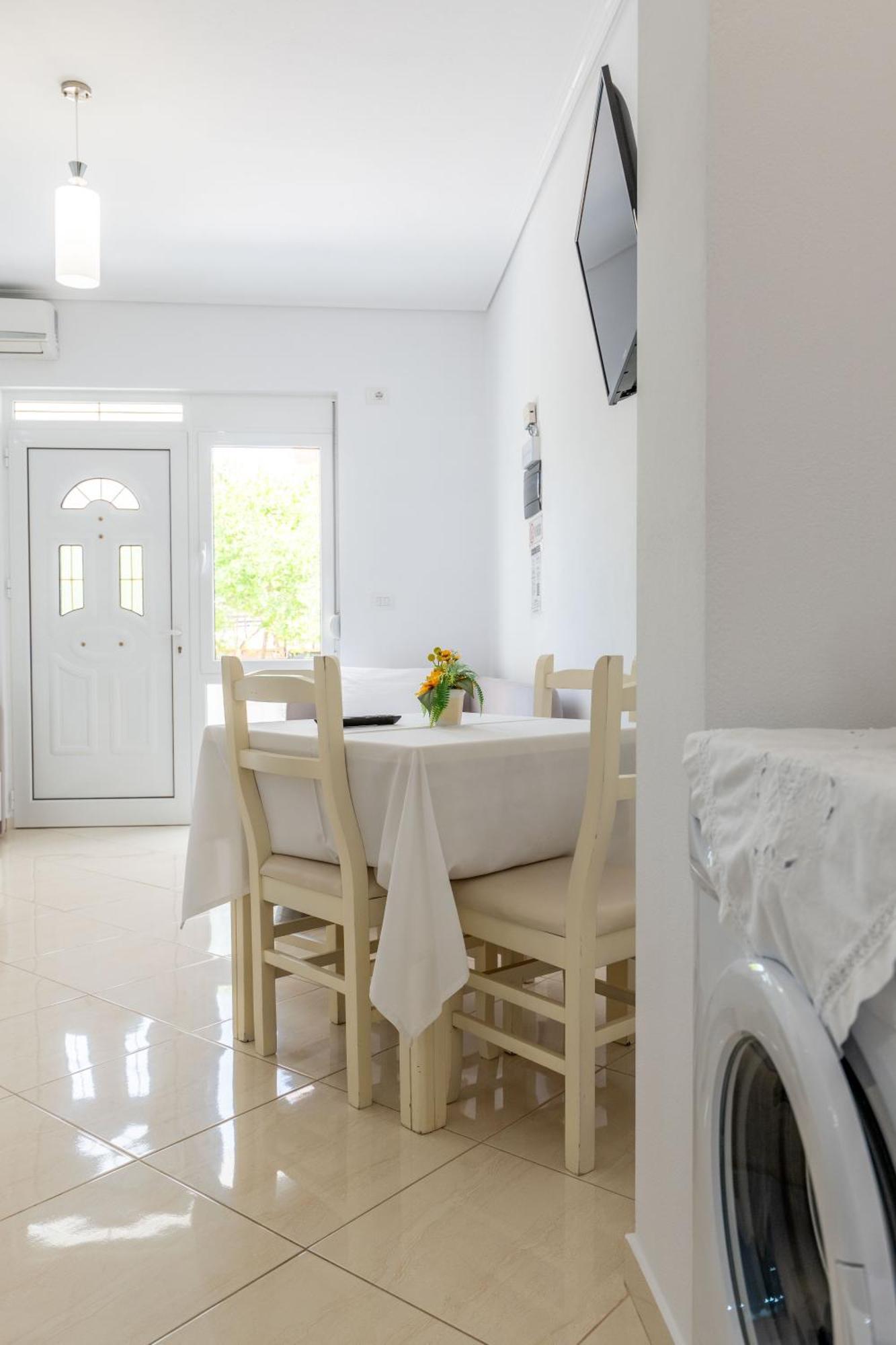 Apartments Margarita Ksamil Exterior photo